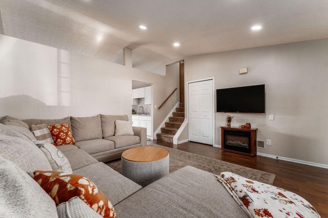 3205 Mahaffey Court, Pickerington, OH 43147