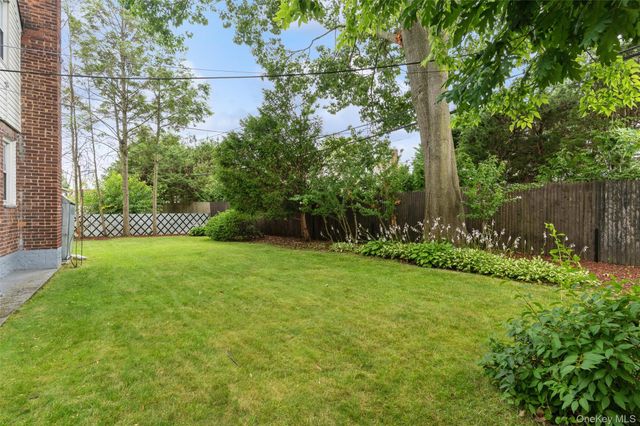 1493 New Hyde Park Drive, New Hyde Park, NY 11040