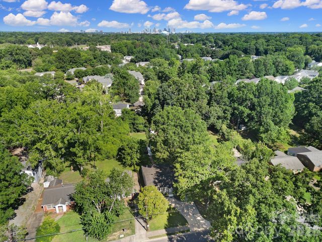 1801 Dallas Avenue, Charlotte, NC 28205