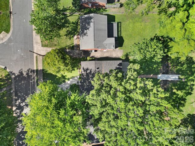 1801 Dallas Avenue, Charlotte, NC 28205
