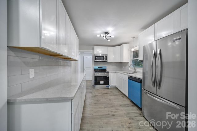 1801 Dallas Avenue, Charlotte, NC 28205