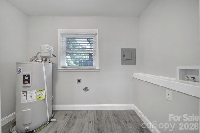 1801 Dallas Avenue, Charlotte, NC 28205