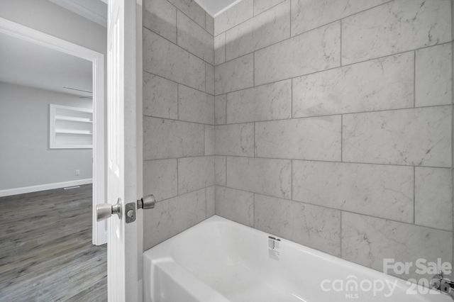1801 Dallas Avenue, Charlotte, NC 28205