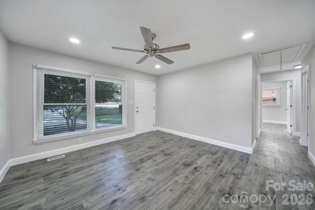 1801 Dallas Avenue, Charlotte, NC 28205