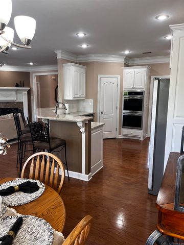 7361 W Ridge Circle, Sherwood, AR 72120