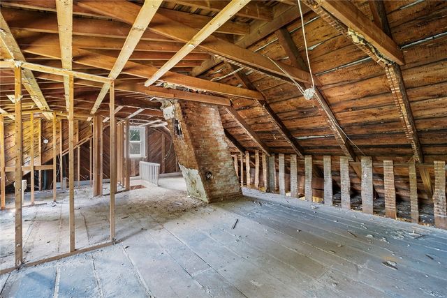 533 Scituate Avenue, Cranston, RI 02920