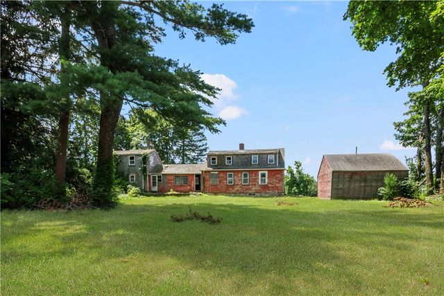 533 Scituate Avenue, Cranston, RI 02920