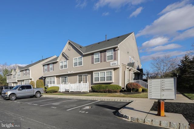 4605 GRENWICH LN, Mount Laurel, NJ 08054