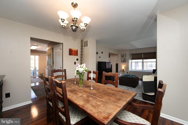 4605 GRENWICH LN, Mount Laurel, NJ 08054