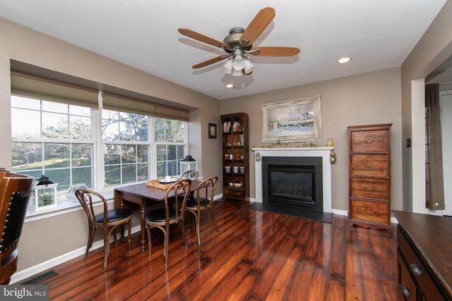 4605 GRENWICH LN, Mount Laurel, NJ 08054