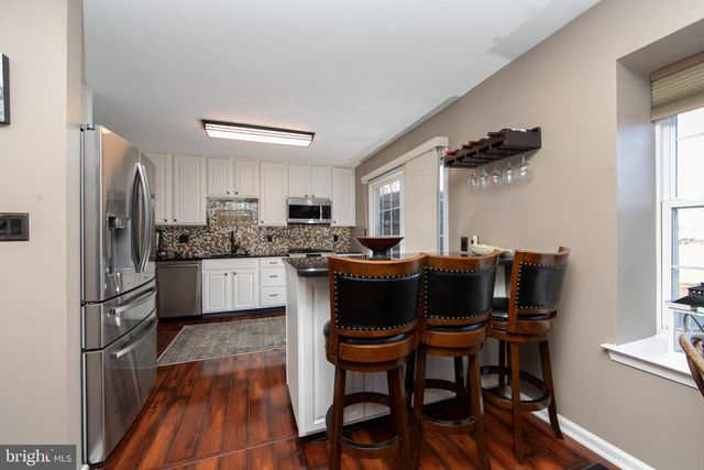 4605 GRENWICH LN, Mount Laurel, NJ 08054