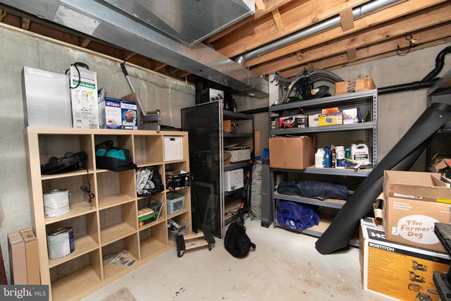 4605 GRENWICH LN, Mount Laurel, NJ 08054