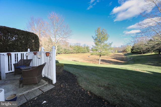 4605 GRENWICH LN, Mount Laurel, NJ 08054