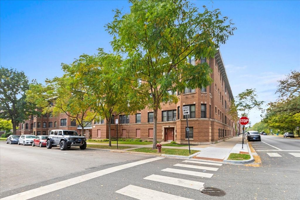 6700 S Merrill Avenue 3E, Chicago, IL 60649