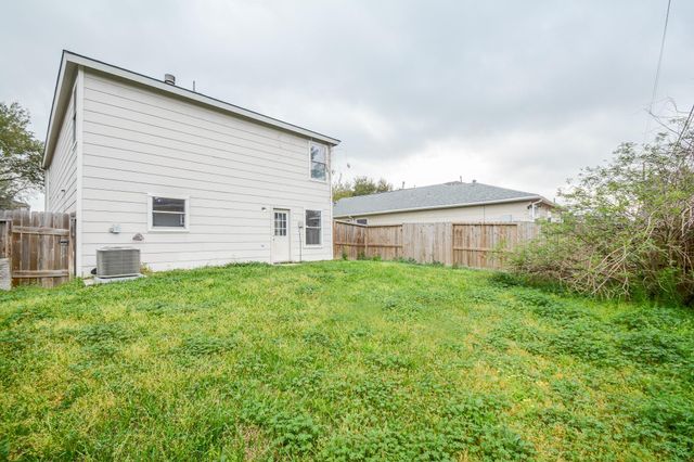 22951 Twisting Pine Drive, Spring, TX 77373