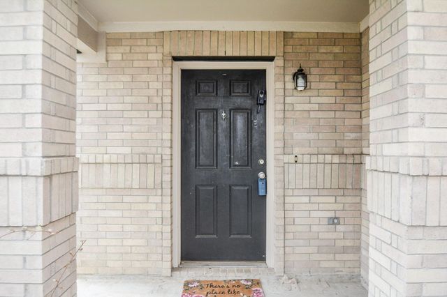 22951 Twisting Pine Drive, Spring, TX 77373