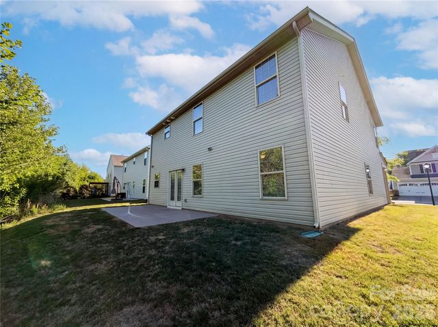 1303 Farm Branch Drive SW, Concord, NC 28027