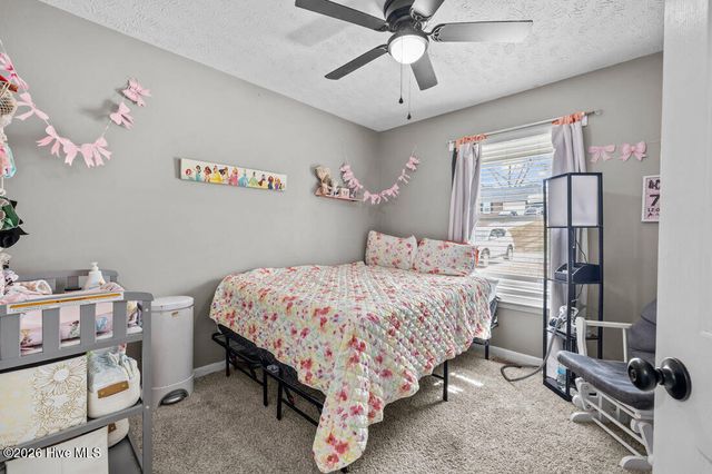 900 Dandridge Drive, Fayetteville, NC 28303