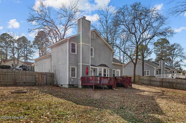 900 Dandridge Drive, Fayetteville, NC 28303