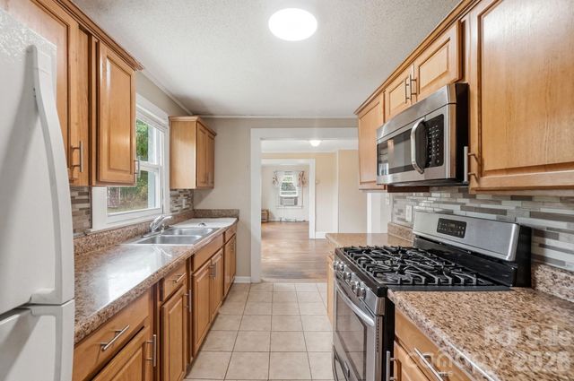 121 Piedmont Drive, Lawndale, NC 28090