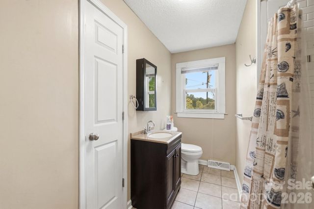 121 Piedmont Drive, Lawndale, NC 28090