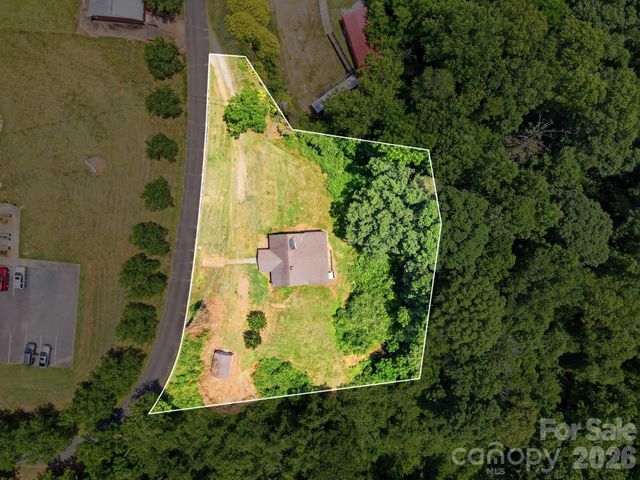 121 Piedmont Drive, Lawndale, NC 28090