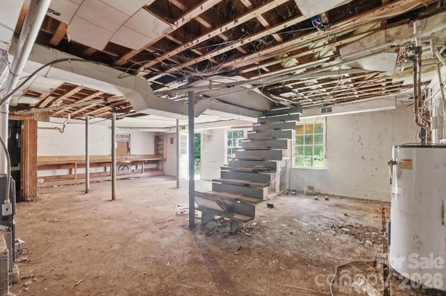 121 Piedmont Drive, Lawndale, NC 28090