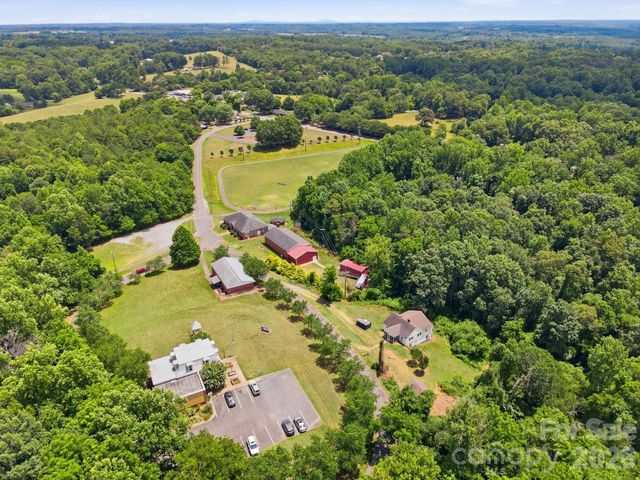 121 Piedmont Drive, Lawndale, NC 28090
