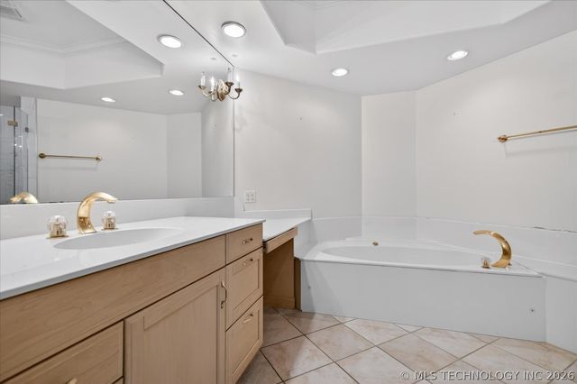 1442 S Newport Avenue, Tulsa, OK 74120