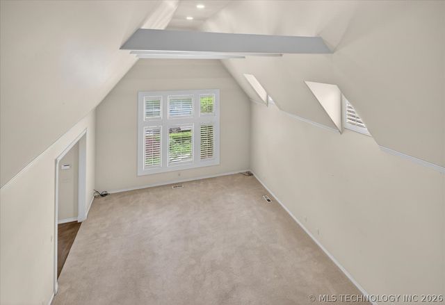 1442 S Newport Avenue, Tulsa, OK 74120