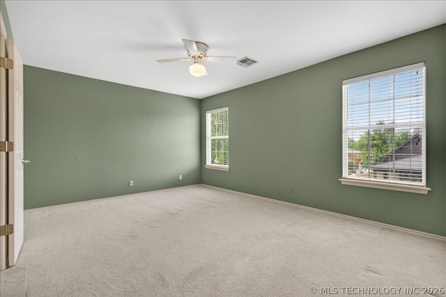 1442 S Newport Avenue, Tulsa, OK 74120