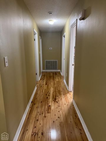 2101 JR Circle, Newport, AR 72112
