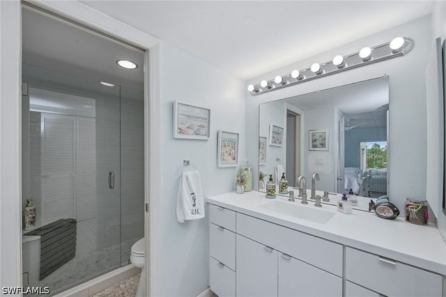 3410 Gulf Shore BLVD N 203, Naples, FL 34103