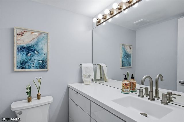 3410 Gulf Shore BLVD N 203, Naples, FL 34103