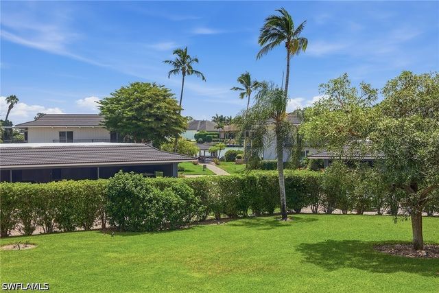 3410 Gulf Shore BLVD N 203, Naples, FL 34103