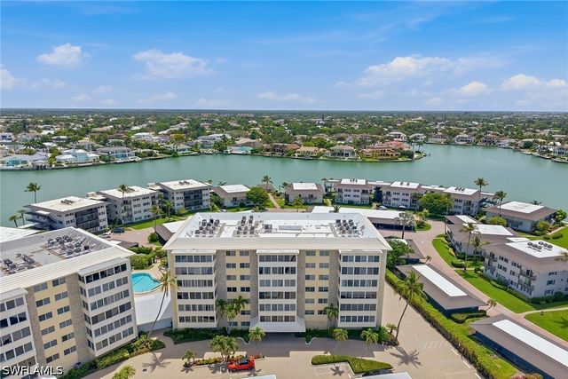 3410 Gulf Shore BLVD N 203, Naples, FL 34103
