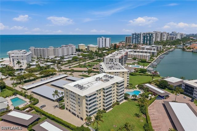 3410 Gulf Shore BLVD N 203, Naples, FL 34103