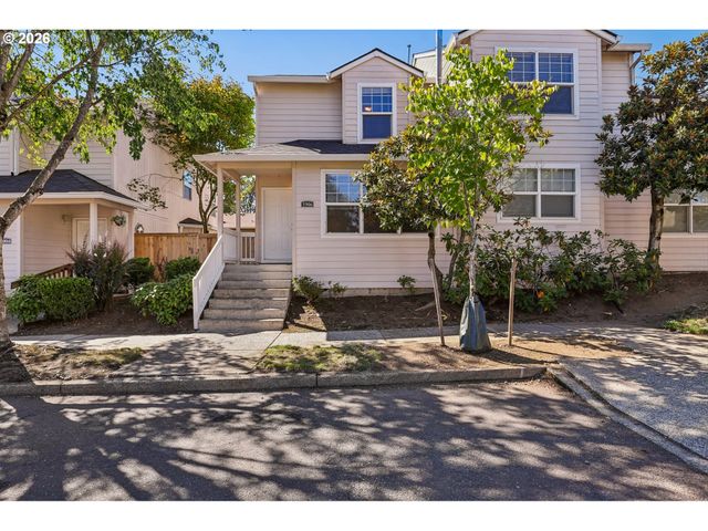 5906 Ne 35TH Cir, Vancouver, WA 98661