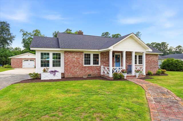 111 Minus Street, Saint George, SC 29477