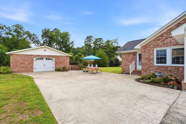 111 Minus Street, Saint George, SC 29477