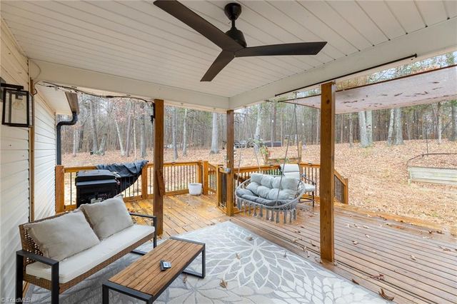 157 Midvalley Court, Lexington, NC 27295