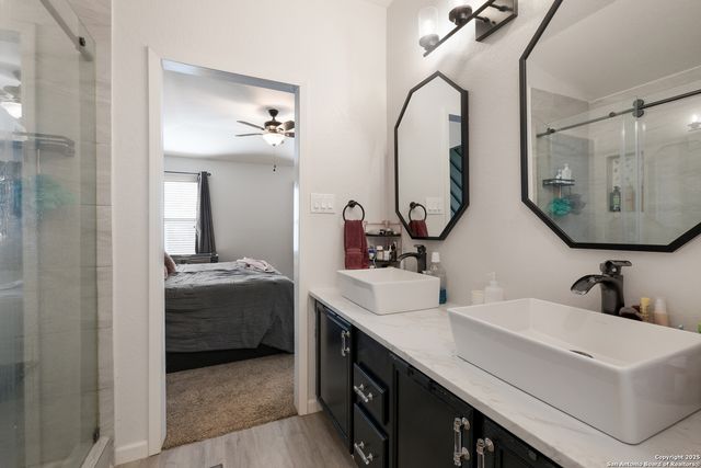 3302 Whisper Bluff, Schertz, TX 78154