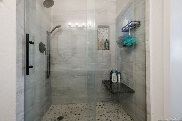 3302 Whisper Bluff, Schertz, TX 78154