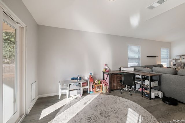 3302 Whisper Bluff, Schertz, TX 78154