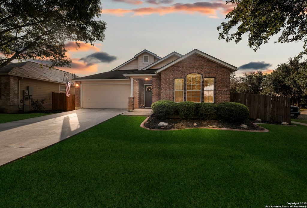 3302 Whisper Bluff, Schertz, TX 78154