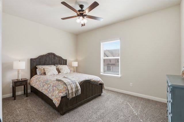 1100 Noble Flair Place, Granbury, TX 76049