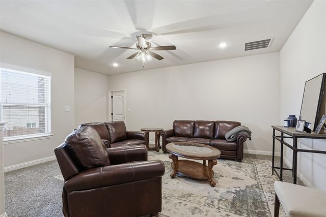 1100 Noble Flair Place, Granbury, TX 76049