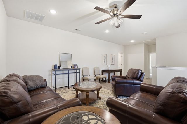 1100 Noble Flair Place, Granbury, TX 76049