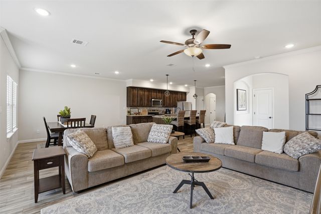 1100 Noble Flair Place, Granbury, TX 76049