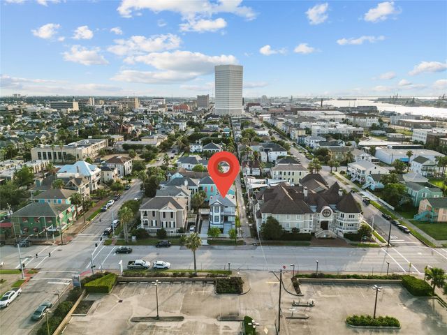 313 14th Street, Galveston, TX 77550